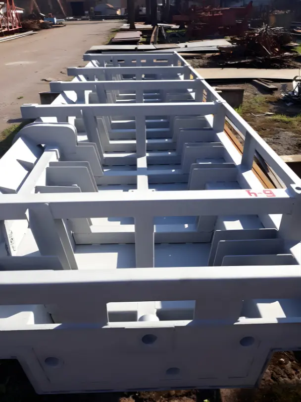 Металоформи для виготовлення залізобетонних і бетонних виробів.