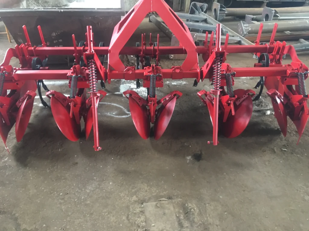 Картоплепідгортувач окучник