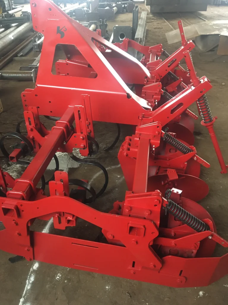 Картоплепідгортувач окучник