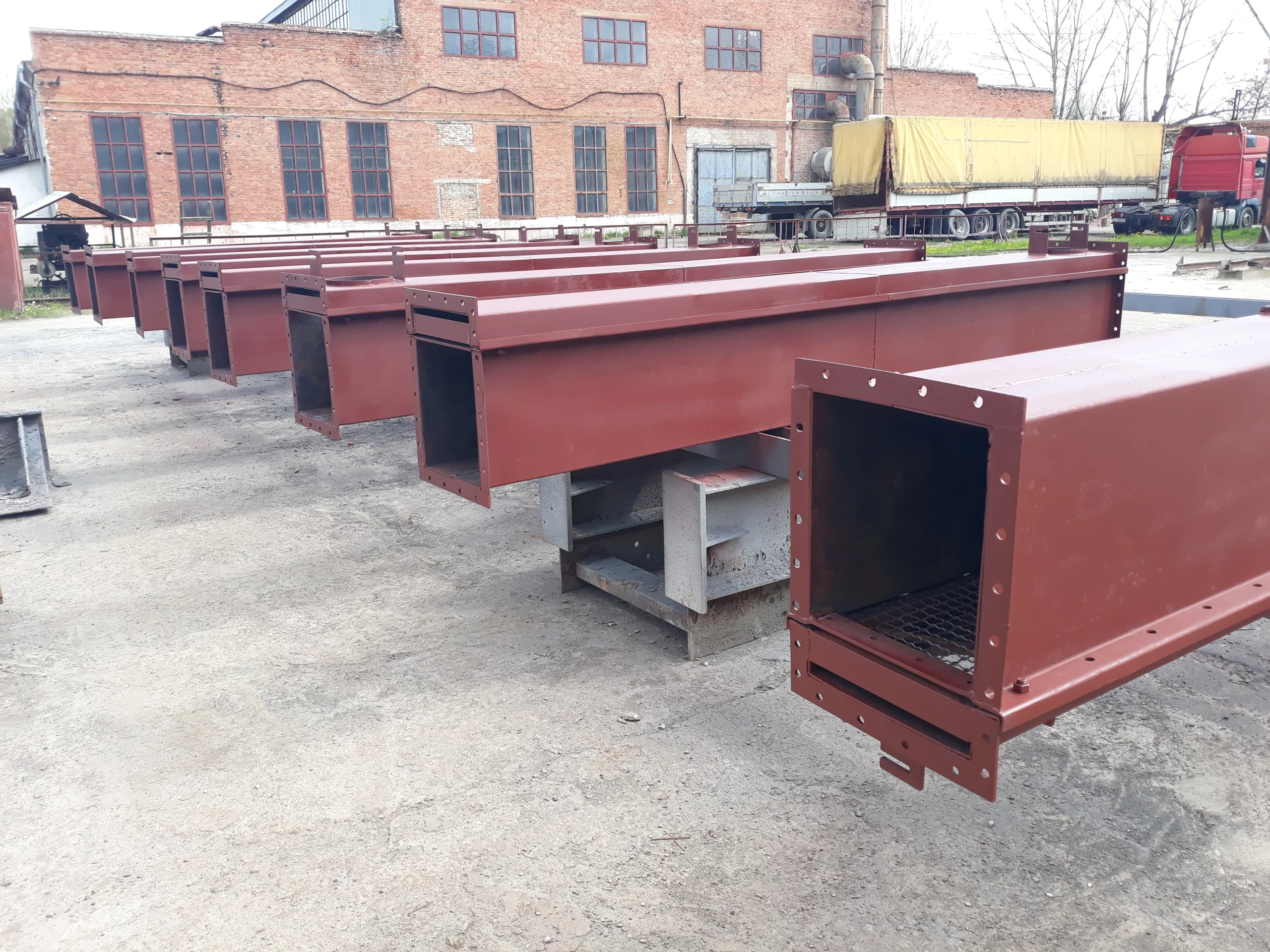 Aерожолоба та вентиляційні шахти