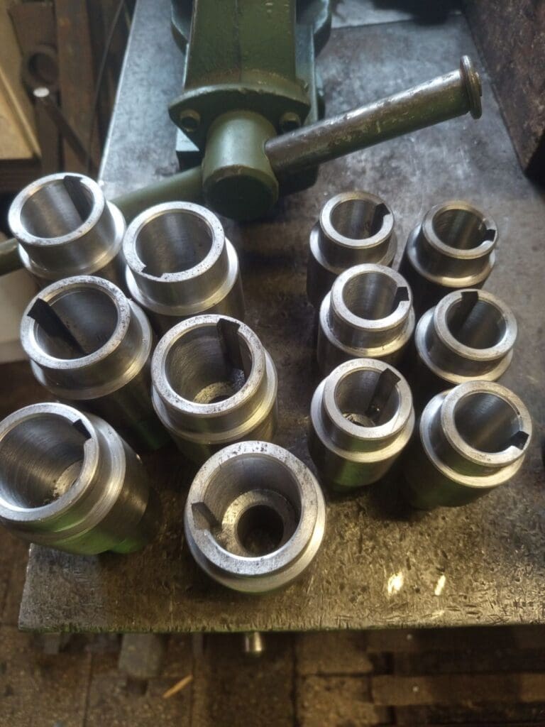 Гнуття металу під заданими кутами без порушення структури матеріалу